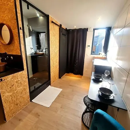 Apartment Independant Avec Jardin Privatif *